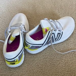 New Balance - yellow/black